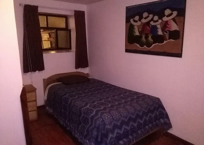 Guest house Huayruro Cusco